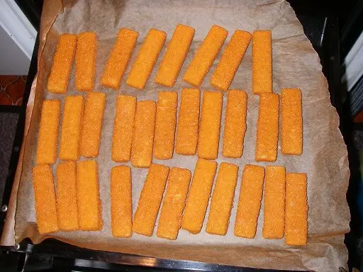 Is-There-Any-Harm-When-Microwaving-Frozen-Fish-Fingers