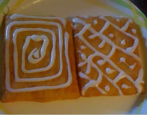 cream-toaster-strudels