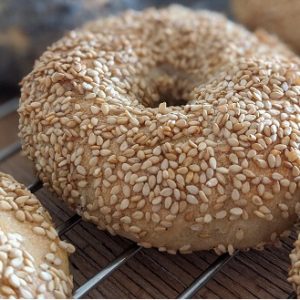 How To Toast A Bagel In The Microwave? – How About Frozen One?
