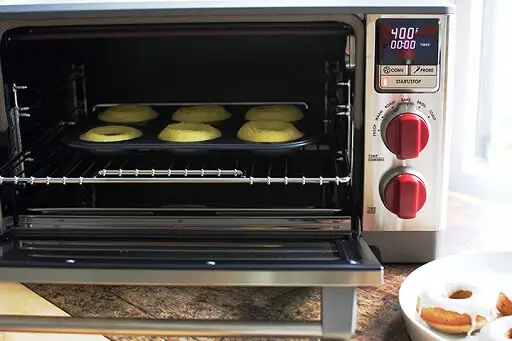 reheat-donuts-in-a-toaster-oven