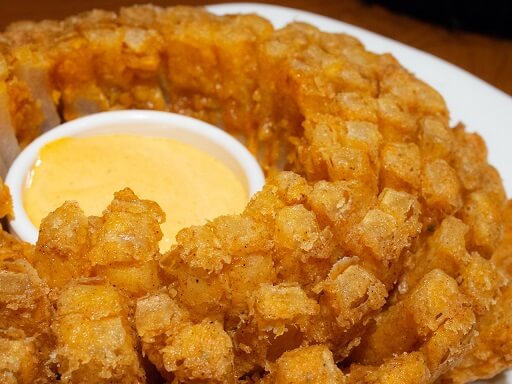 How To Reheat Bloomin Onion In Your Microwave