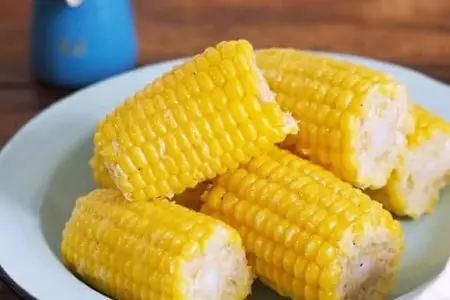 How To Microwave Frozen Corn On The Cob