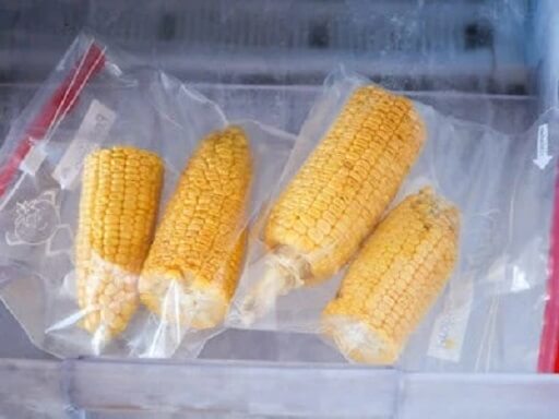 Is It Necessary To Thaw Frozen Corn Before Microwaving