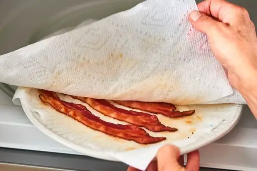 Microwave turkey bacon with paper towels 
